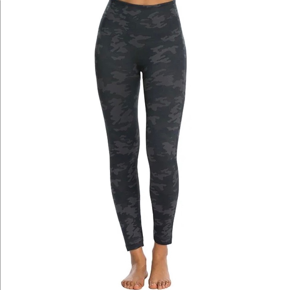 Spanx seamless camo leggings